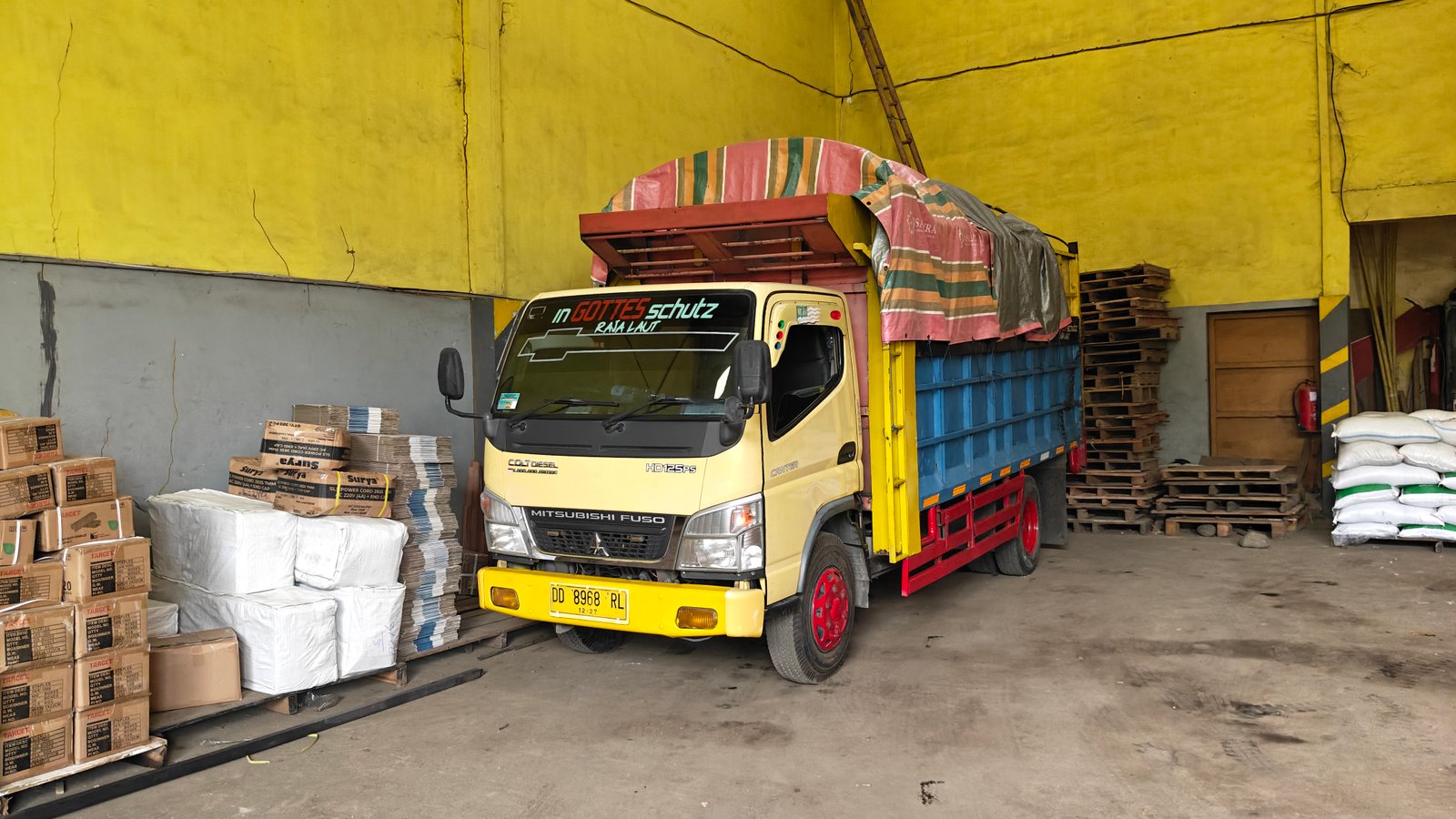 Jasa Trucking